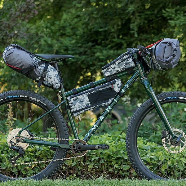 Blackburn（ブラックバーン） Outpost Handlebar Roll and Drybag