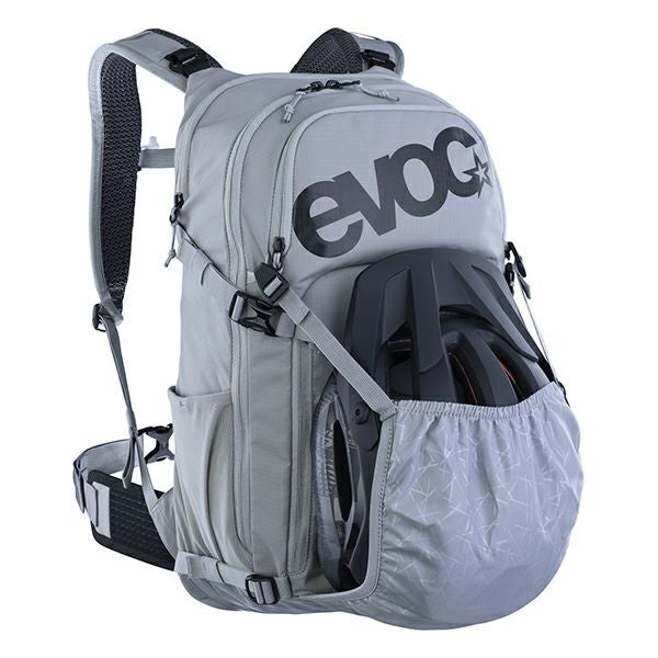 evoc STAGE 18L/イーボック ステージ バックパック | Intertec Online