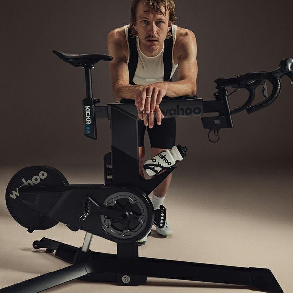 Wahoo KICKR BIKE PRO/ワフー キッカーバイクプロ 最新モデル/屋内用