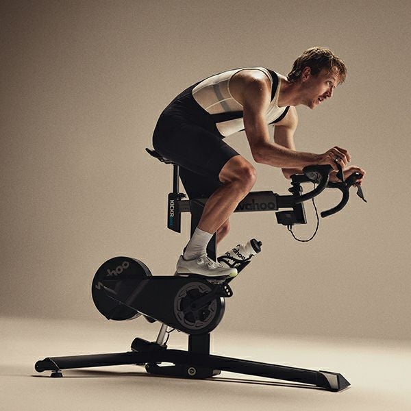 Wahoo KICKR BIKE PRO/ワフー キッカーバイクプロ 最新モデル/屋内用