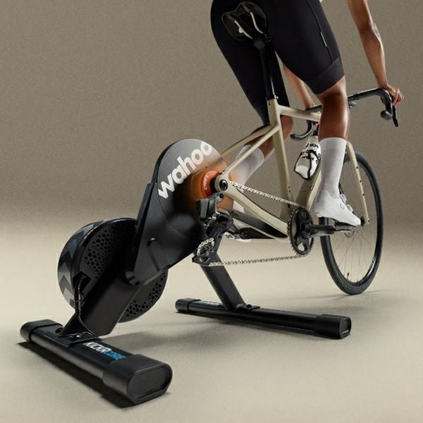 Wahoo KICKR CORE2 with Zwift Cog and Click/ワフー キッカーコア2